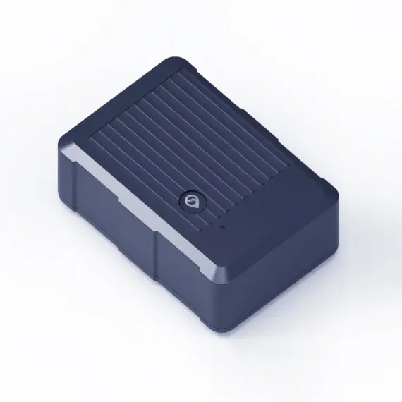 Zard W18L wireless magnetic 4G GPS tracker with 10,000mAh battery and temperature sensors for assets.